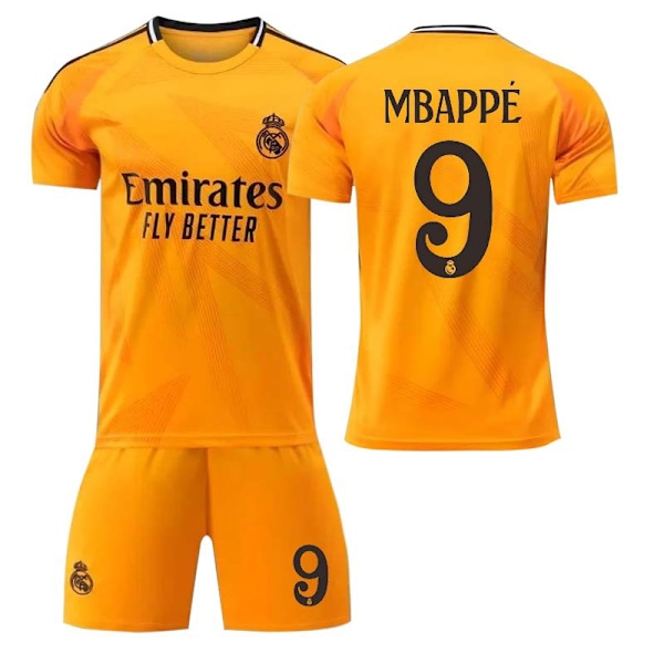 2425 Real Madrid borta fotbollströja Mbappe 22(120-130cm)