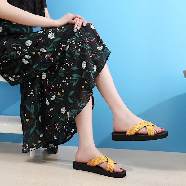Sandaler for kvinner 2025, flate strandflip-flops med sklisikker såle Black belt 37