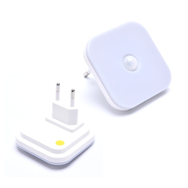 Nattlampa med EU -kontakt Smart rörelsesensor LED -vägglampa Warm White