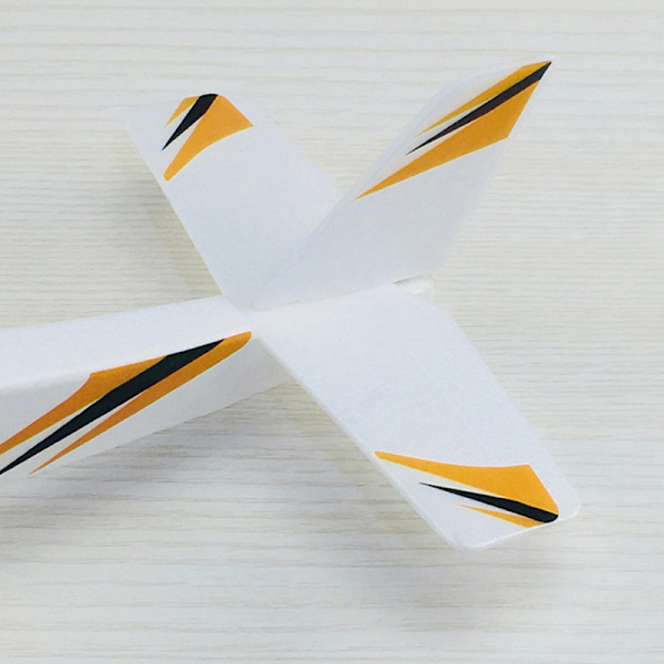 DIY Flygplansmodell Hand Kasta Leksaker Flying Glider Gummi
