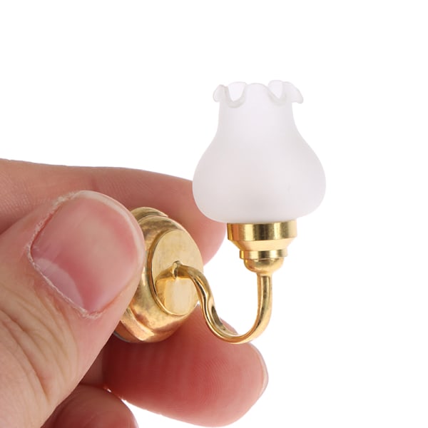 Dockhus Miniatyr Vägglampa LED Lampa Skrivbordslampa Vägglampa