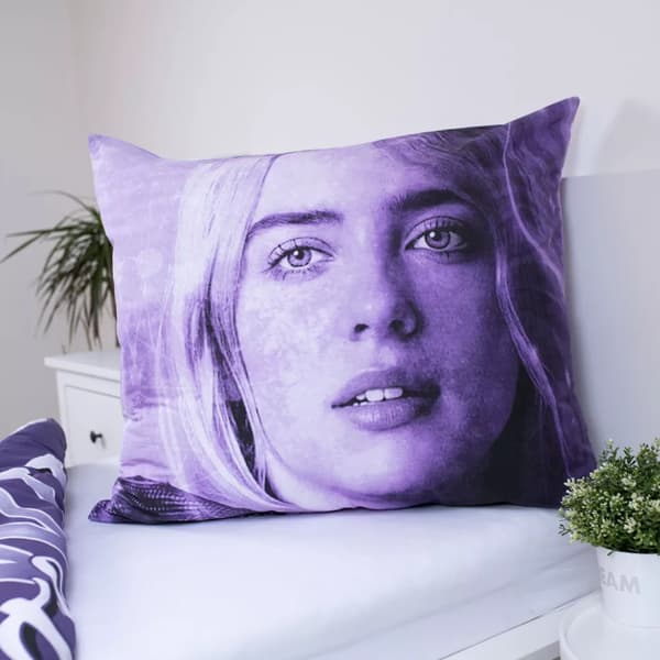 Billie Eilish Wild Flower påslakanset / bäddset 140×200 cm, 70×90 cm, bomull