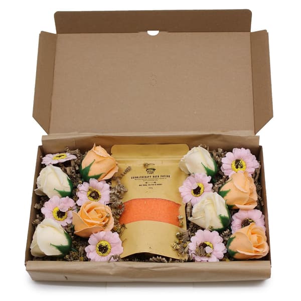 Wild Hare Set med Badsalt & Tvålblommor - Total Detox