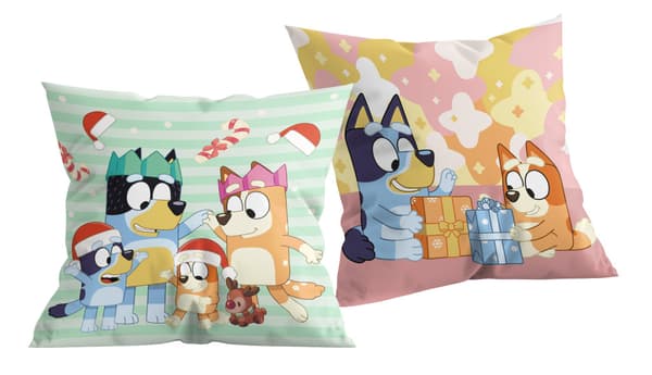Bluey vinter juldekorpillow 40x40 cm