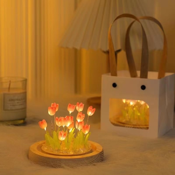 Tulip Lampe Blomst Natlys - DIY Sød Simulation LED Lys 20 Blomster Bordlamper Skrivebord Soveværelse Dekoration Håndlavede Lys Gave