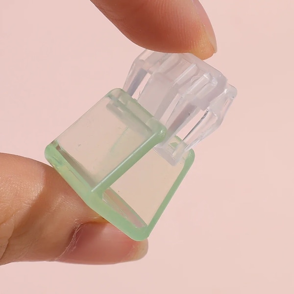 Godisfärg Transparent Tryck Gem Pusher Papper Testfiler Mini Förvaringsklämma Indexsida Klämma Kontorsbindning Skrivmaterial Random 1PCS