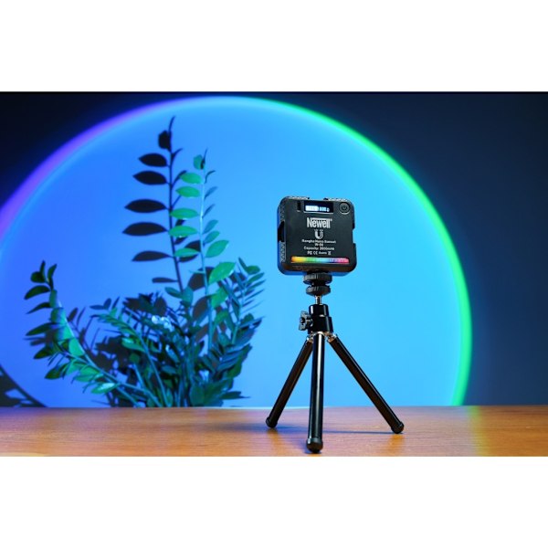 Newell LED-valo RGB-W Rangha Nano Sunset