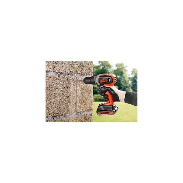 BLACK & DECKER, sladdlös borrmaskin/skruvdragare med 2,0 Ah/4,0 Ah batteri, BCD003MEM2K-QW