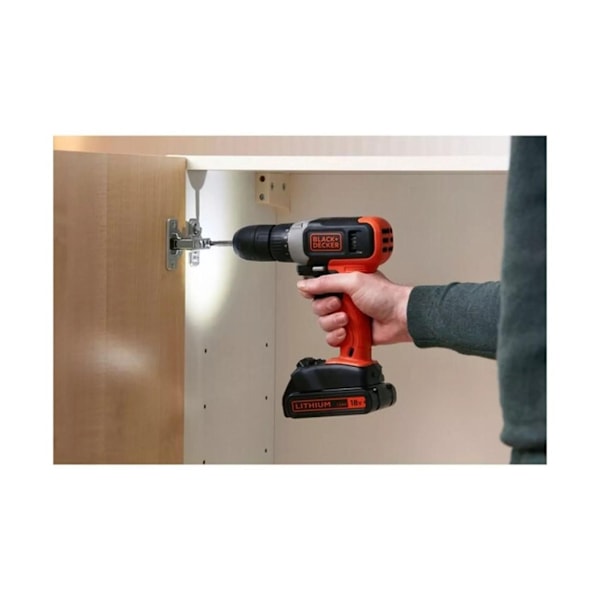 BLACK & DECKER, sladdlös borrskruvdragare, BCD001C2-QW