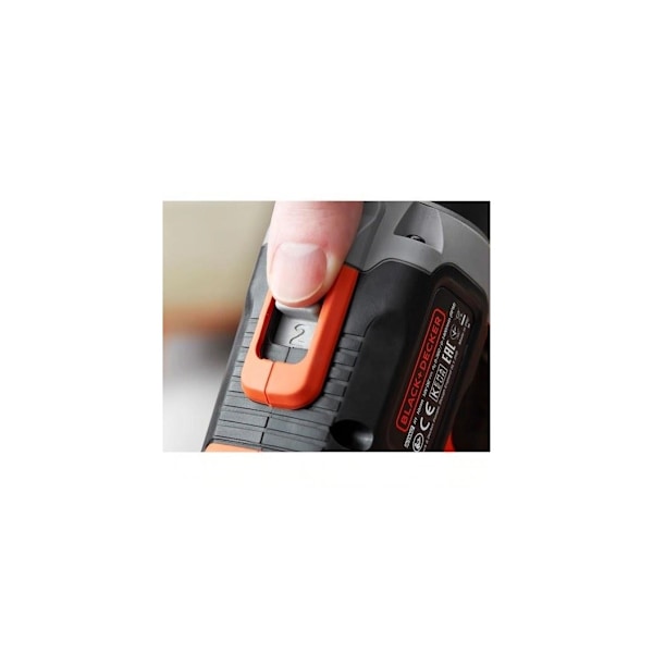 BLACK & DECKER, sladdlös borrmaskin/skruvdragare med 2,0 Ah/4,0 Ah batteri, BCD003MEM2K-QW