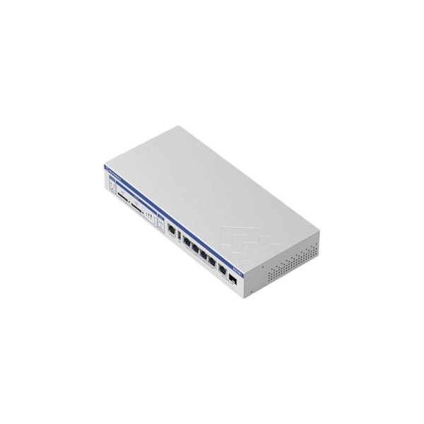 Teltonika, yritystelineeseen asennettava SFP/LTE-reititin, RUTXR1