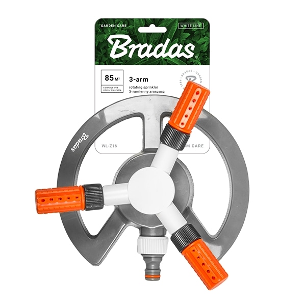 Set med 4 produkter. 3-arm roterande sprinkler