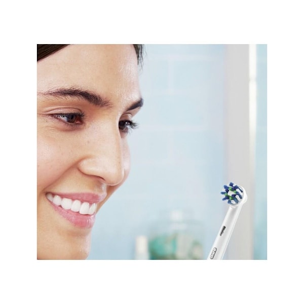 Oral-B, elektrisk tandborste med resväska, Pro Series 1
