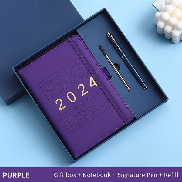 2024 ukeplanlegger og månedsplanlegger, januar til desember, 14,5*21,5 cm, 316 sider (lilla)