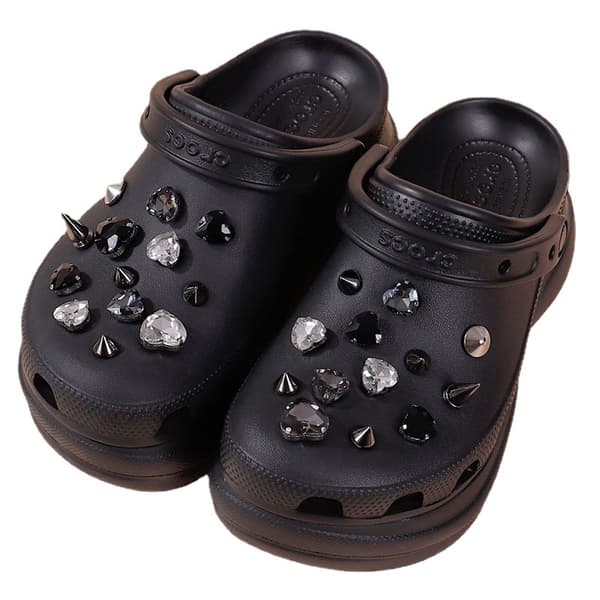 30 kpl 3D Clog Sandaalit Korut (Rhinestone Love), Kenkäkorut,