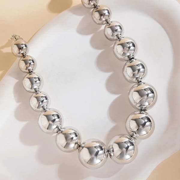 Oversize pärlhalsband för kvinnor mode temperament goth CCB nyckelbenskedja julsmycke present silver