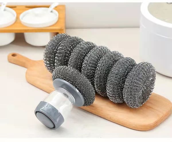 2-pack self-fulfilling brush with replaceable head Soa