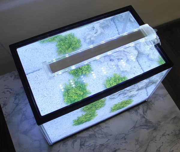 (12cm) Nedsenkbar LED-akvarielampe for planter hvitt og blått lys 3W
