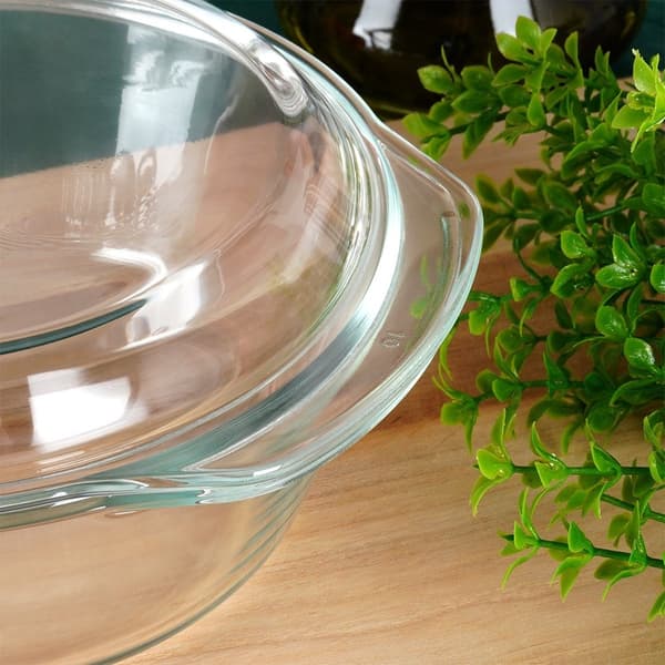 Round borosilicate glass oven dish with lid, dishwasher safe