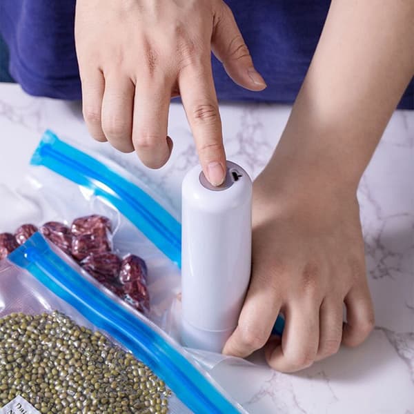 Vacuum Sealer, Handheld Rechargeable Automatic Food Vacuum Sealing Machine for B