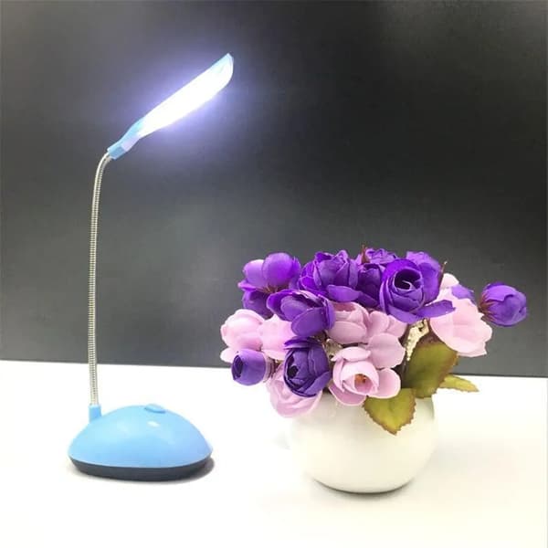 LED skrivebordslampe leselampe batteribordlampe mini øyebeskyttelse