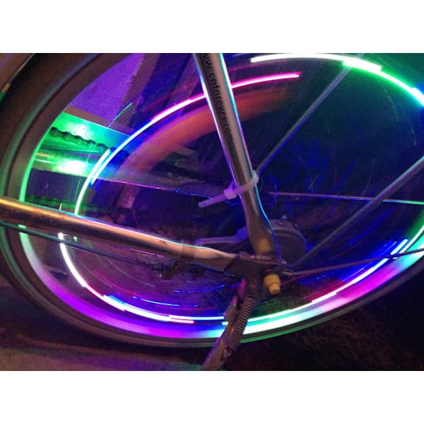 Alla sju färger 1-pack däck LED cykelhjulslampor blir mer bri