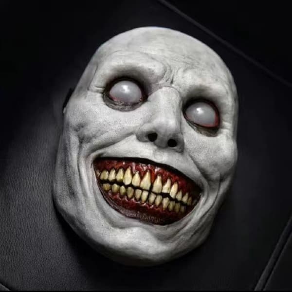 Halloween Mask Exorcist Horror Smilende Hvide Øjne Dæmon Maske