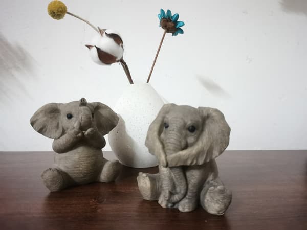 Hjemmefigur 3 babyelefanter Grå 8 cm