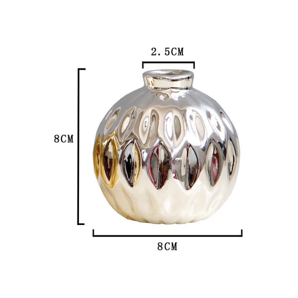 Small Triomphe Ceramic Vase - Fishlip Pattern - Home Decor (Silver)