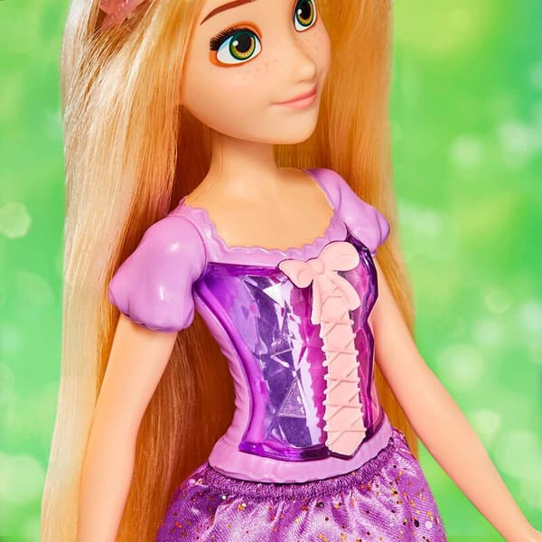 Rapunzel-dukke med Royal Shimmer-kjole og langt hår