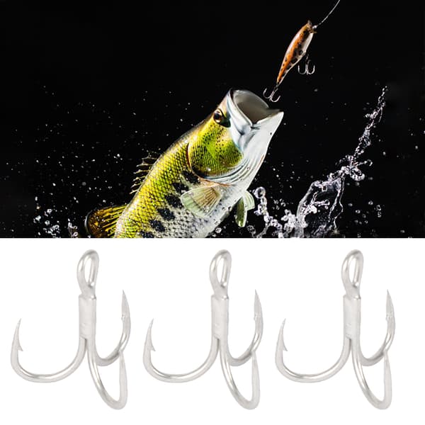 20pcs Strong Carbon Steel Treble Hooks with Sharp Point and Bait for Fishing (8#)