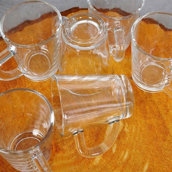 Sarja, 6 pientä lasia kahvalla espressolle, paksua lasia
