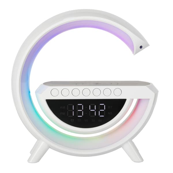 LED-lamppu induktiolaturilla ja radiolla 720