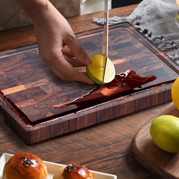 Walnut Cutting Board 34 x 24 cm / Wooden Chopping Board / Kitchen Board with
