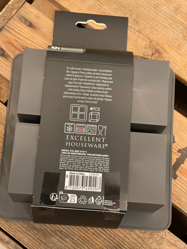 Isterning Stor 4-rums Grå firkant 16x16x6 cm grå gray