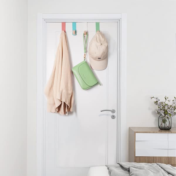 Klädkrokar över dörr, tunga träfärgade handdukskrokar, dörrhängare för kläder, hatt, jacka, kläder, 4-pack