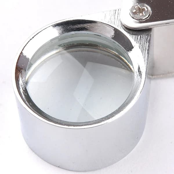 Kellosepän/jalokivikauppiaan luuppi 10x suurennus 21 mm