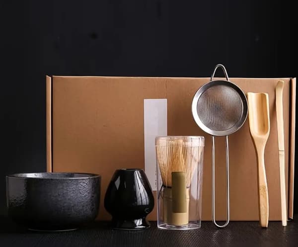 Matcha Ceremoni Sæt 6 Dele Med Bambuspiskeris Ske Keramisk Skål Si Stativ I Rustfrit Stål Til Begyndere Og Teelskere Sort
