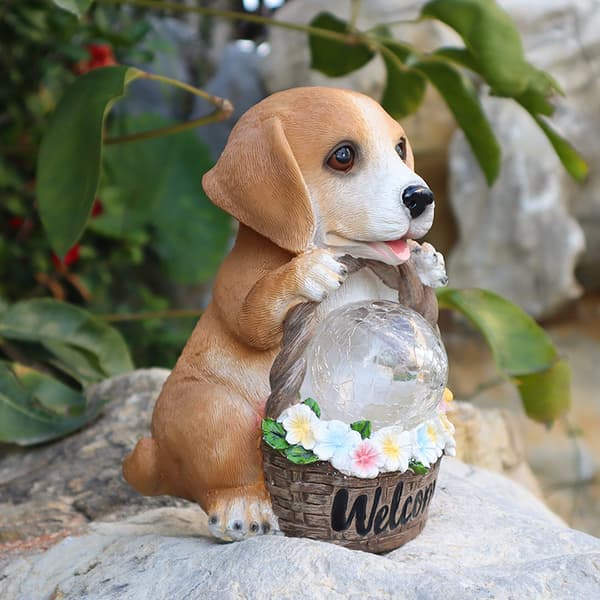 Garden Decoration, Solar Powered Resin Dog Figurine