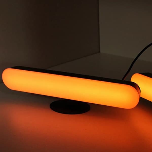 2 stk stemmestyrte LED-lysstriper RGB TV-bakgrunnsbelysning Musikksynkroniseringslysstripe Spilllys med fjernkontroll
