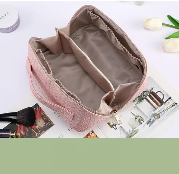 Waterproof Pink PU Leather Cosmetic Bag for Travel Makeup Storage Organizer