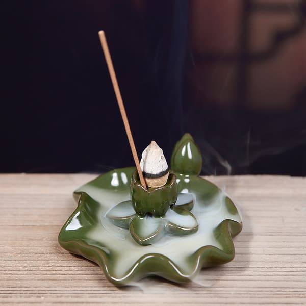 Ceramic Backflow Incense Burner, Incense Plate, Incense Stick, Multifunctional Creative Ornaments