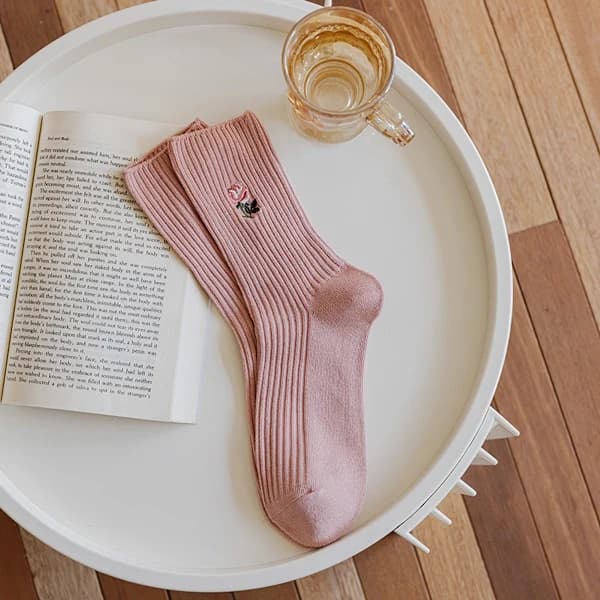 Damestrømper 4-pak lyserøde vinterstrømper med duftende ruskindsvintagebroderi