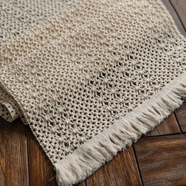 Boho Beige Macramé Bordlöpare med Fransar, Bohemisk Vävd Bomullsvirkad Spets, Rustik Heminredning (Beige, 30x180cm)