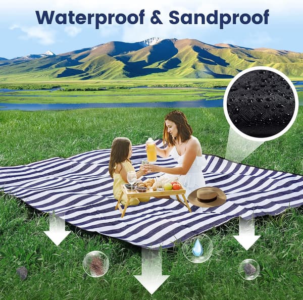 Ekstra stort piknikteppe 80x80 tommer Vanntett sammenleggbart 3-lags strandteppe for 6-8 voksne Blå hvit Blue white