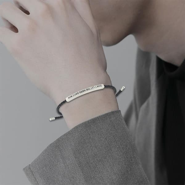 Armbånd for kvinner og menn, håndvevd justerbart armbånd (Slipp den giftige dritten)