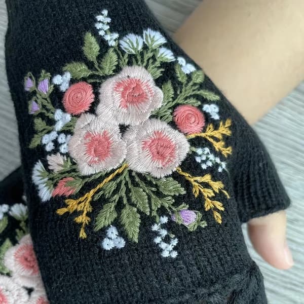 Halvfinger broderede blomstrede retro strikkede handsker, håndlavede hæklede kant touchskærm efterår vinter dame varme handsker