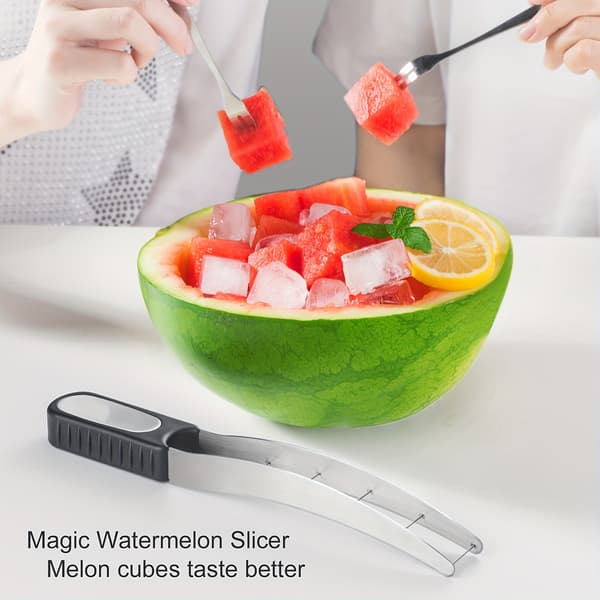 Watermelon Slicer & Divider in Stainless Steel, Creative Reusable Cutter Fruit Tool Kitchen Utensil