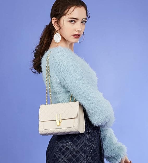 Women's Quilted Shoulder Bag Small Quilted Handbag Chain Bag Lea