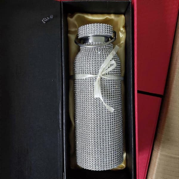 Diamantvandflaske Bling Rhinestone Rustfrit Stål 500 ml, Regnbue 26s